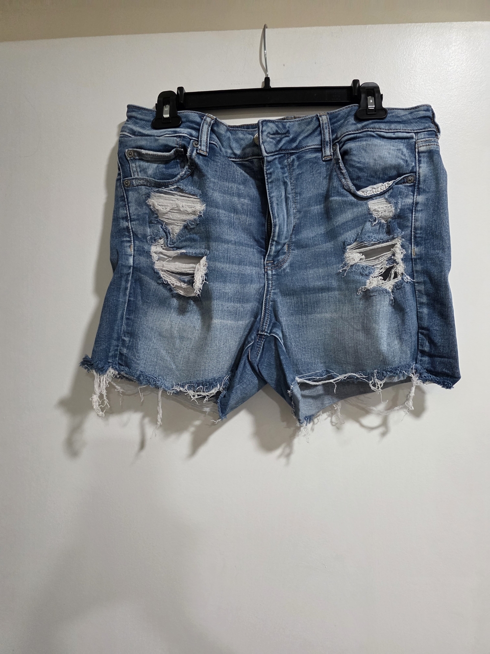 American Eagle Hi-Rise Shortie Distressed Denim Shorts Size 14